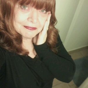 Meet your Posher, Pamela